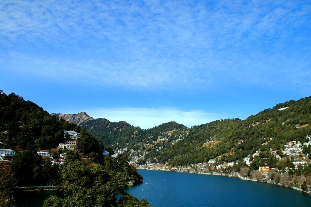 โฮเต็ล ฮิมาลายา Hotel ไนนิตาล ภายนอก รูปภาพ