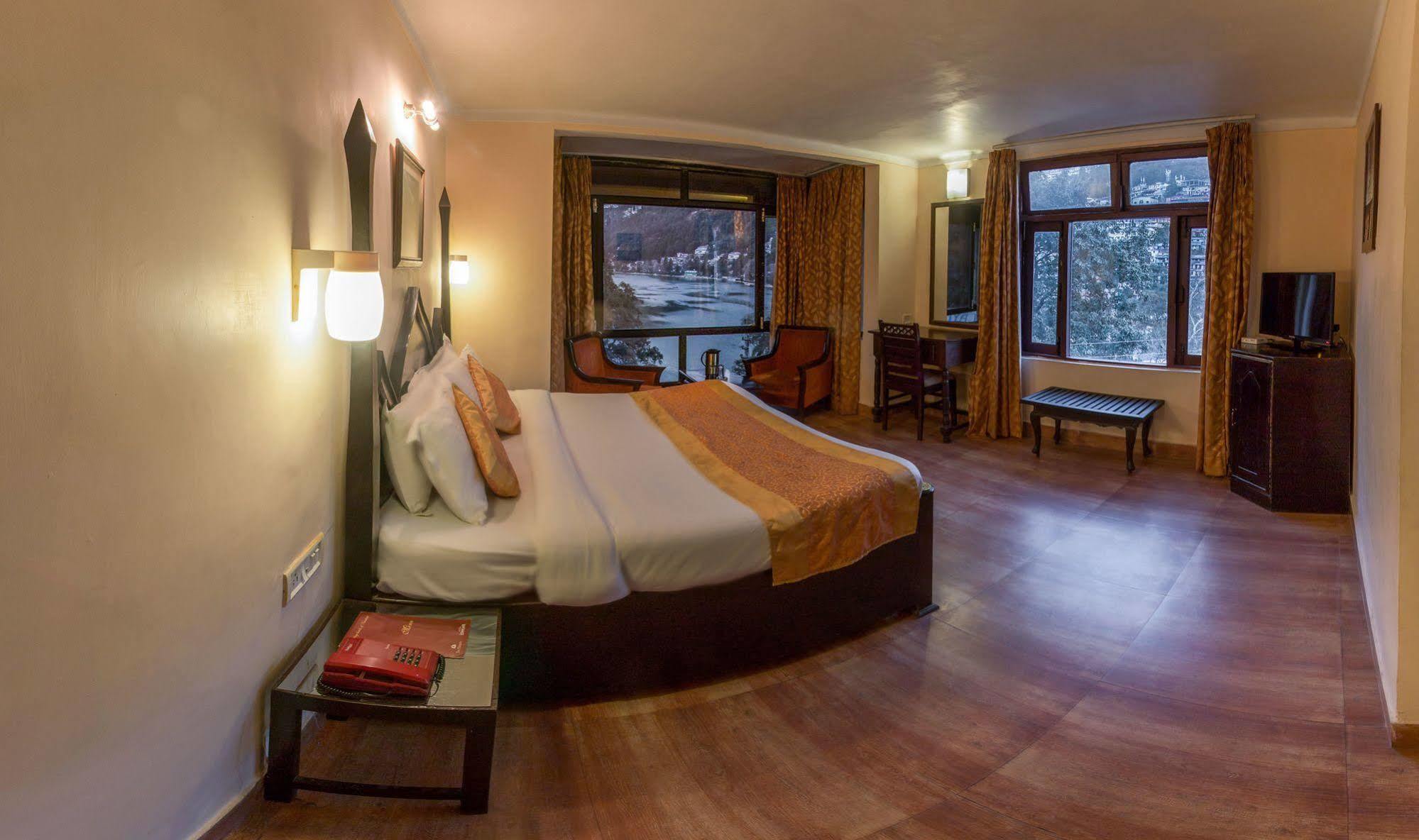 โฮเต็ล ฮิมาลายา Hotel ไนนิตาล ภายนอก รูปภาพ