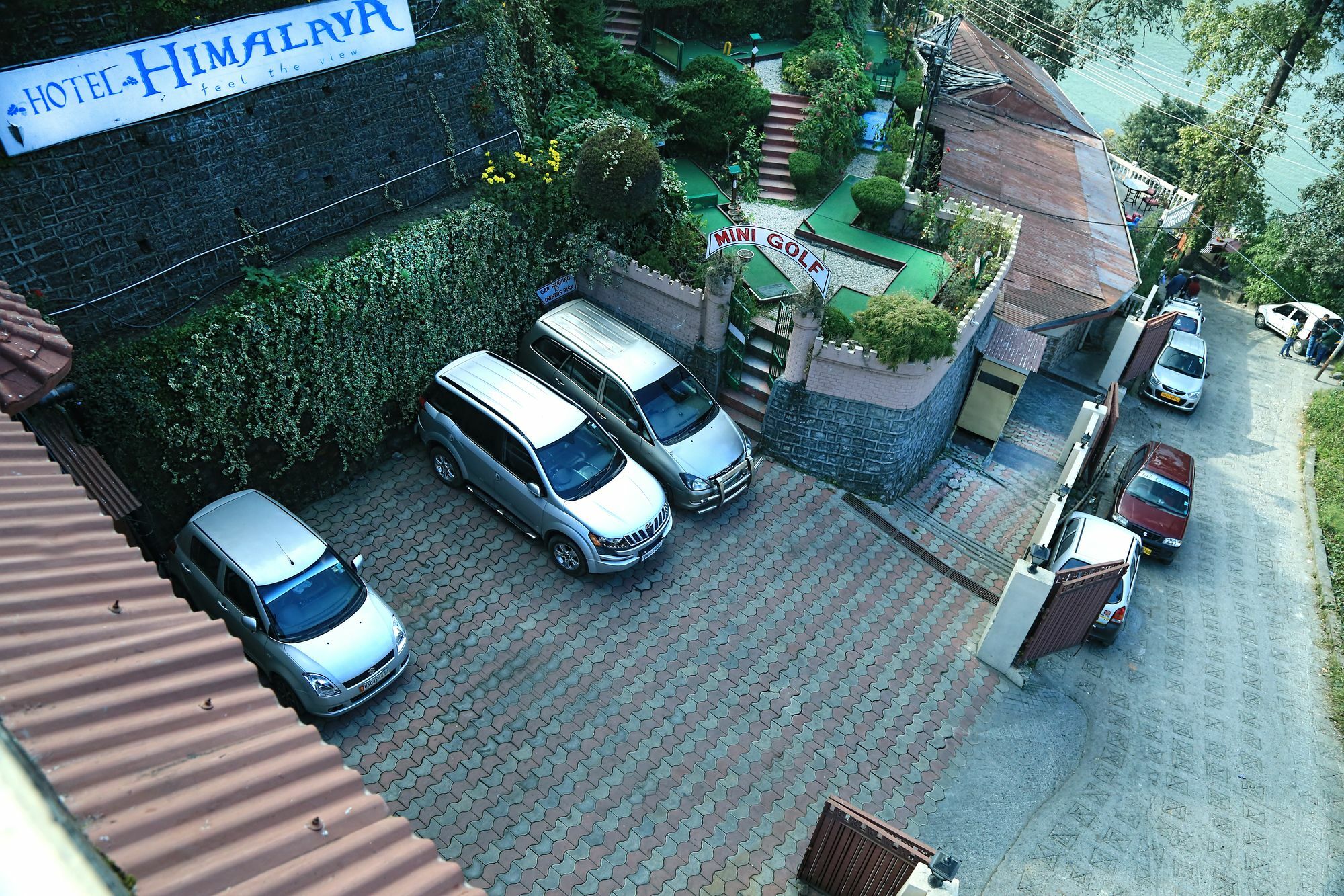 โฮเต็ล ฮิมาลายา Hotel ไนนิตาล ภายนอก รูปภาพ